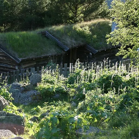 Strind Gard, Visdalssetra Jaktstuga